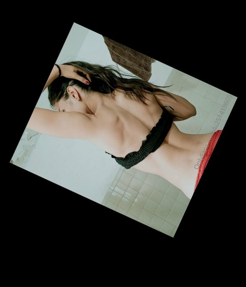u251419605 OnlyFans Leak 

 picture 2