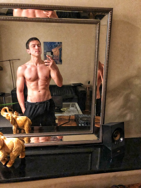 u25280934 (Cris28) free OnlyFans content 

 picture 2