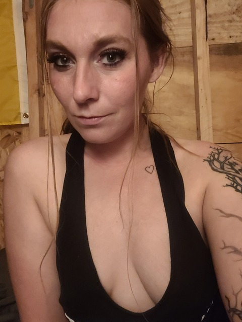 u252979670 OnlyFans Leak 

 picture 2