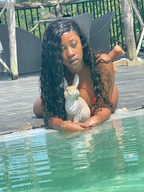u259346831 OnlyFans Leaked (3 Photos and 0 Videos) 

 picture 2