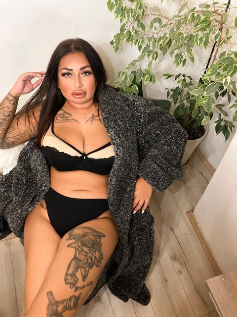 Download u280824589 OnlyFans content free 

 picture 2