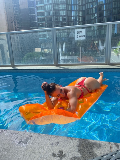 u30015045 (Miss K) free OnlyFans Leaked Videos and Pictures 

 picture 2