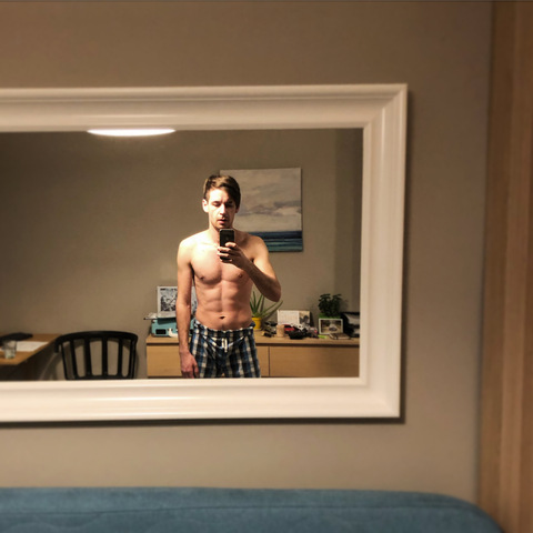 u42482839 OnlyFans Leaked (4 Photos and 1 Videos) 

 picture 2