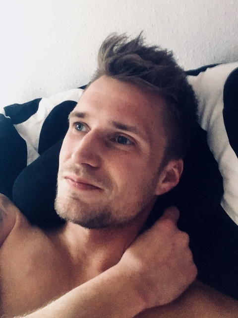 u42514169 OnlyFans Leaked (1 Photos and 0 Videos) 

 picture 2