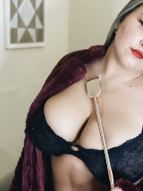 u49154897 (Veronica) free OnlyFans Leaked Videos and Pictures 

 picture 2