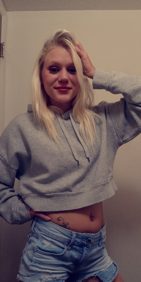 View u59561157 (BabyGirl😘) OnlyFans 80 Photos and 1 Videos for free 

 picture 2