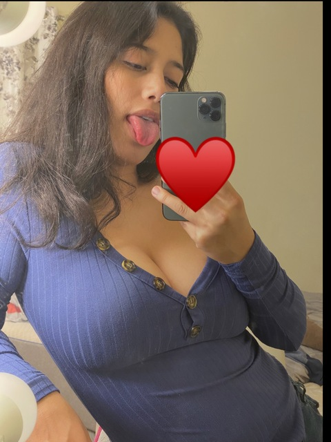 u61748570 (Daniela Nucamendi) OnlyFans Leaked Videos and Pictures 

 picture 2