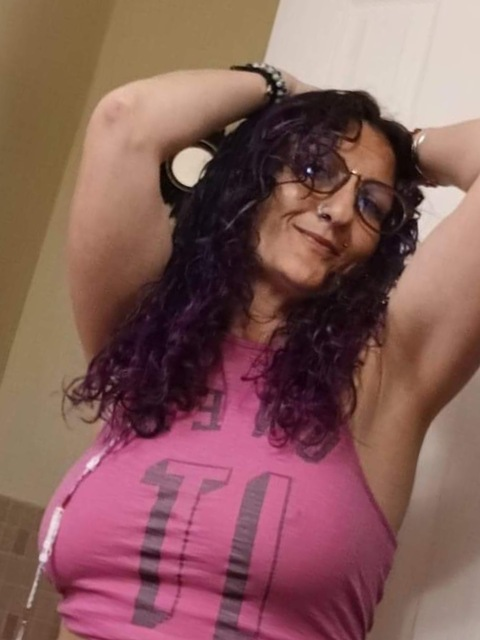 u64919110 (JewBoo) OnlyFans content 

 picture 2