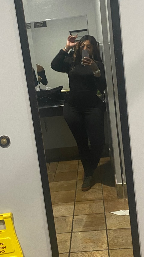 Download u82045582 OnlyFans videos and photos free 

 picture 2