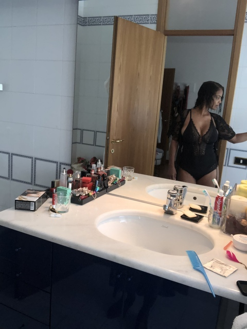 u83034410 OnlyFans Leaked Photos and Videos 

 picture 2