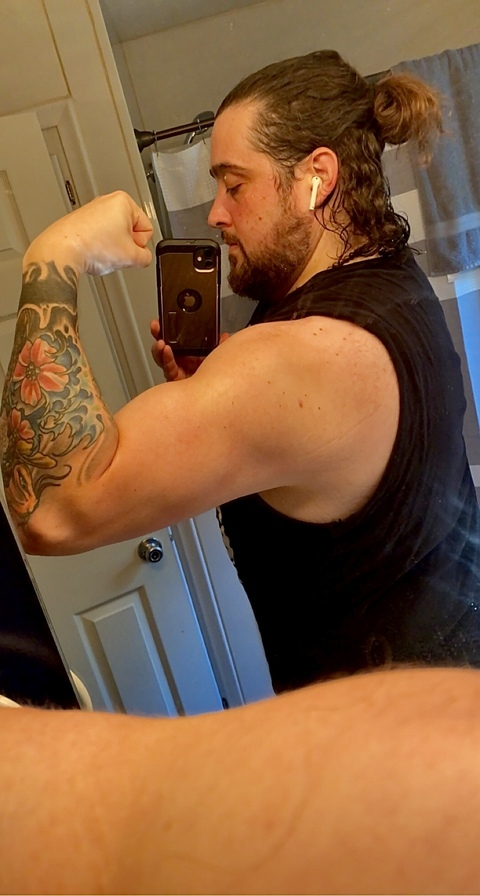 View u8873979 OnlyFans content for free 

 picture 2