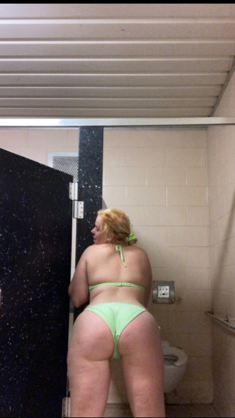 Download u92976948 OnlyFans content free 

 picture 2
