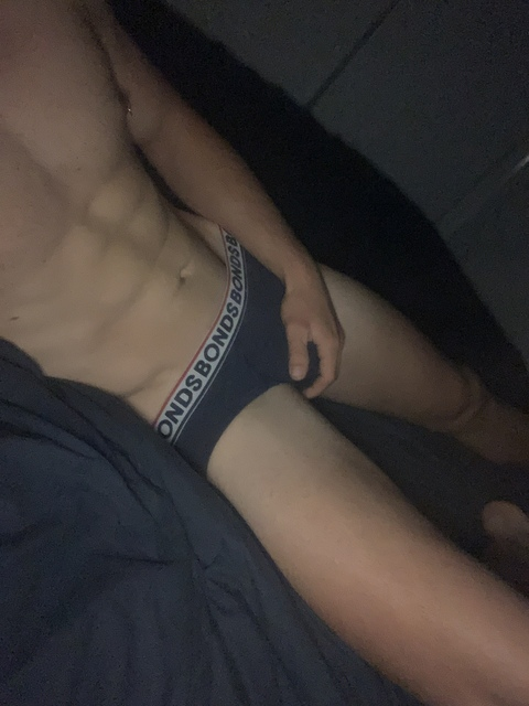 u95323214 OnlyFans Leaked (15 Photos and 0 Videos) 

 picture 2