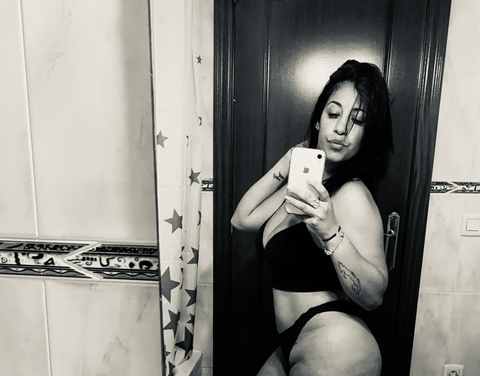 u98779070 OnlyFans Leaked Photos and Videos 

 picture 2