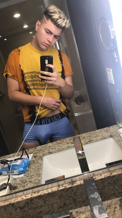 View ucumingornot (Tyler Cash) OnlyFans 65 Photos and 137 Videos for free 

 picture 2