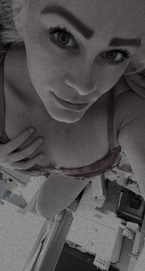 ultra3go2 OnlyFans Leak (8 Photos and 12 Videos) 

 picture 2