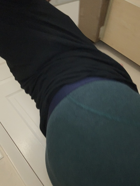 underkinks OnlyFans Leak 

 picture 2