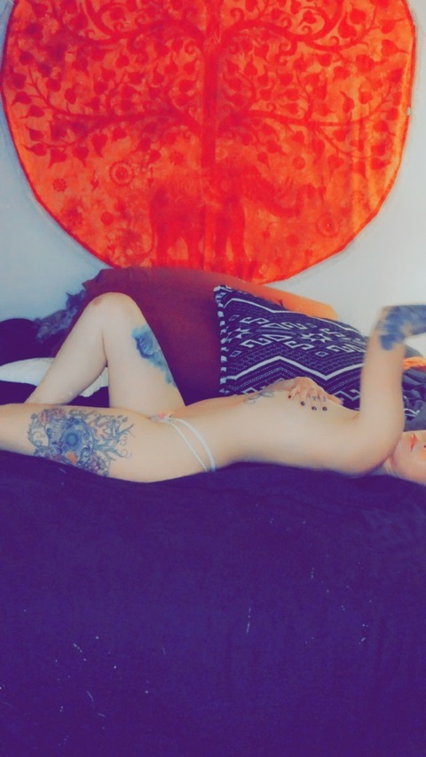 @unholybeauty leaked Onlyfans videos and photos for free 

 picture 2