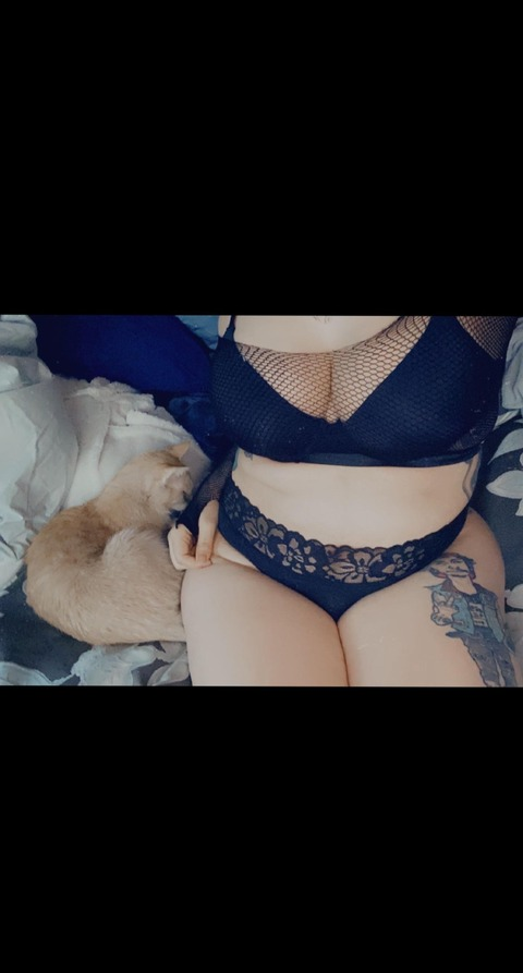 Get Free access to @uniquee323 Leaked OnlyFans 

 picture 2