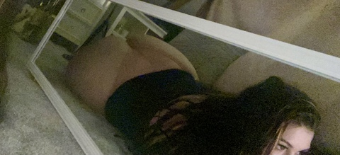 Download urbabelily OnlyFans content for free 

 picture 2