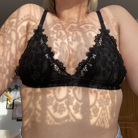 urgirlfrom_nzl (urgirlfrom_nzl) free OnlyFans Leaked Videos and Pictures 

 picture 2