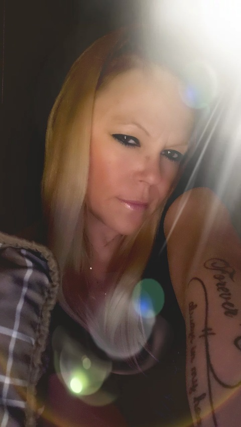 View urgoddessnow OnlyFans videos and photos for free 

 picture 2