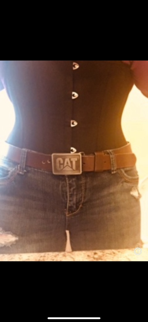 Onlyfans leak urpeachqueen 

 picture 2