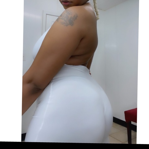 ursecretplace (Qween) free OnlyFans Leaked Videos and Pictures 

 picture 2