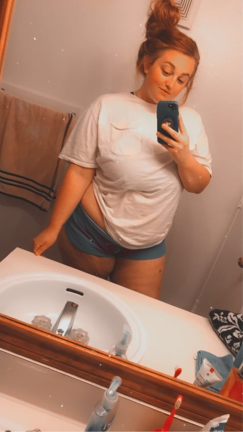 Onlyfans leak v-love 

 picture 2