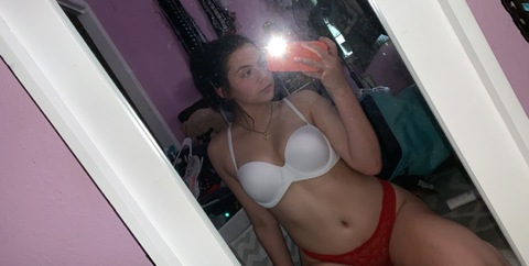 Onlyfans leaks vaeh_irene 

 picture 2