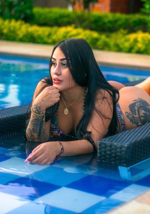 Onlyfans leak valentinagallego 

 picture 2