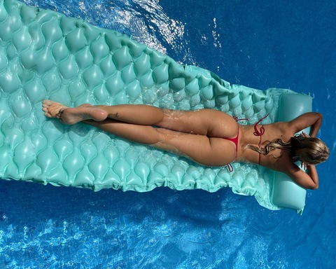 valerie_2 leaked gallery photo 2