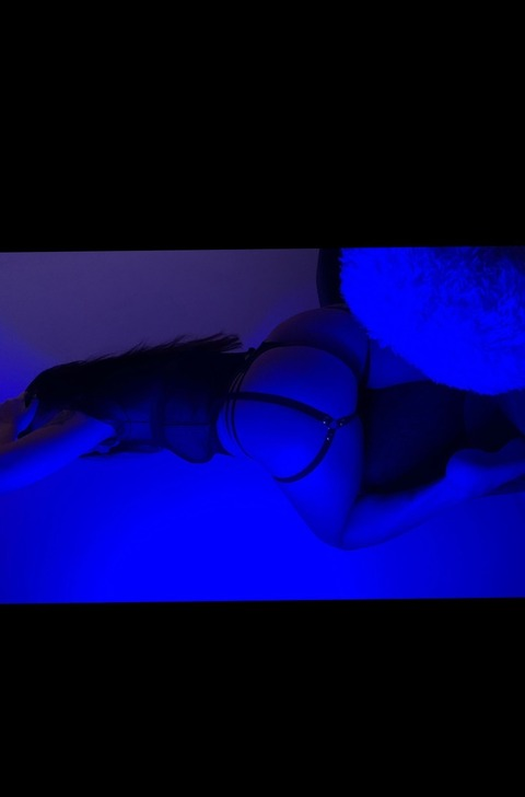 valeriebad OnlyFans Leaked Photos and Videos 

 picture 2