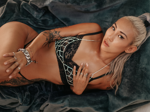 valeriemichelle (Valerie Michelle) free OnlyFans Leaks 

 picture 2