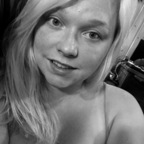 vampgirl90210 (erika🖤❤️🖤) OnlyFans Leaks 

 picture 1