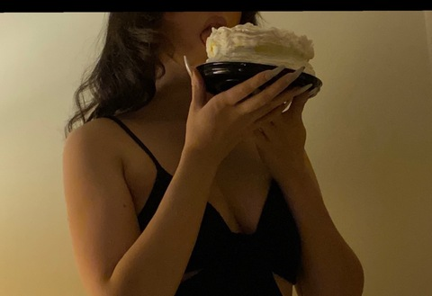 vanessaom OnlyFans Leak (12 Photos and 1 Videos) 

 picture 2