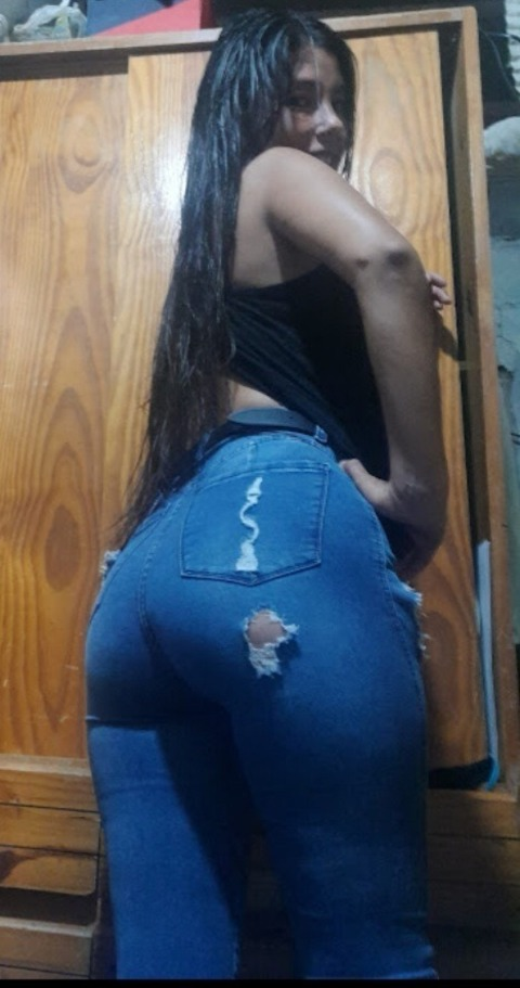 Onlyfans free vanezaaa_87 

 picture 2