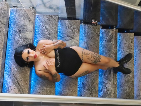 View vanity (vanityphoenixxx) OnlyFans 49 Photos and 33 Videos leaked 

 picture 2