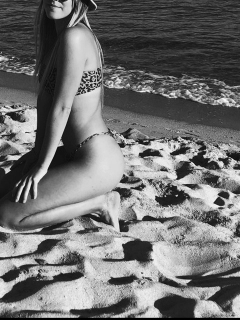vdsunny (sunny) free OnlyFans content 

 picture 2