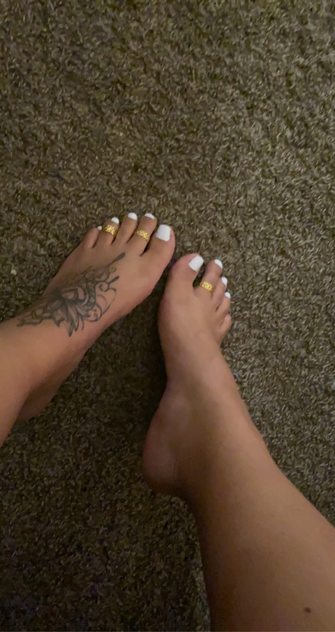 Onlyfans free vee_honeyyyy 

 picture 2