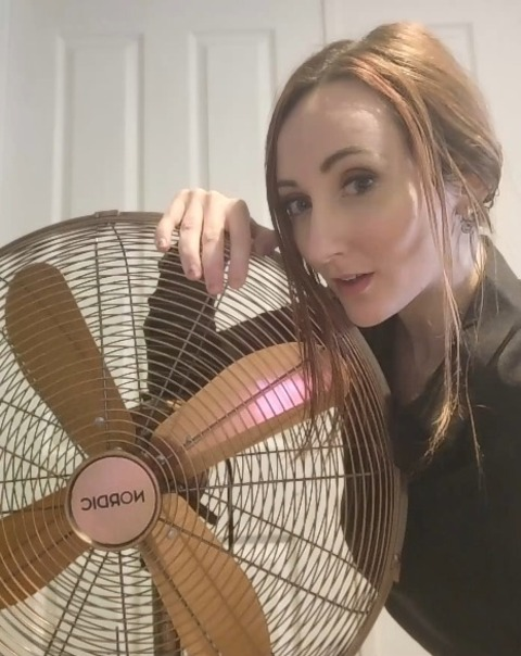velix OnlyFans Leaks (3 Photos and 0 Videos) 

 picture 2