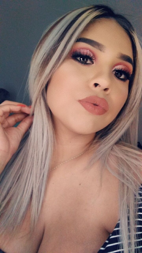 View vellysanchez OnlyFans content for free 

 picture 2
