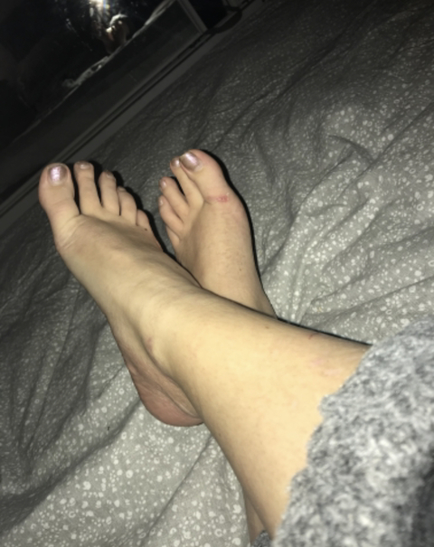 velvetlouves OnlyFans Leak 

 picture 2