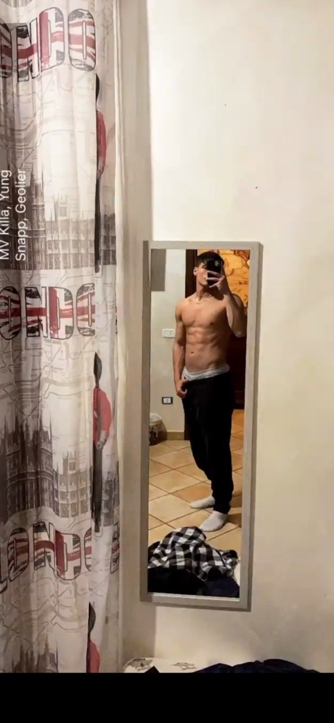 vendittiii OnlyFans Leaks 

 picture 2