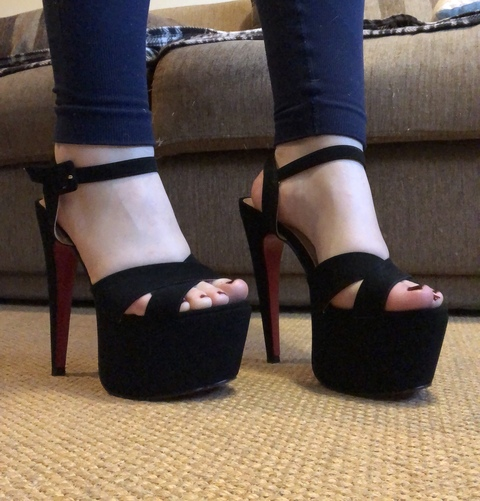 Onlyfans leaked venenosss 

 picture 2