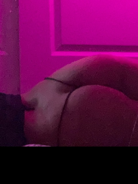 Get Free access to venusember Leaks OnlyFans 

 picture 2
