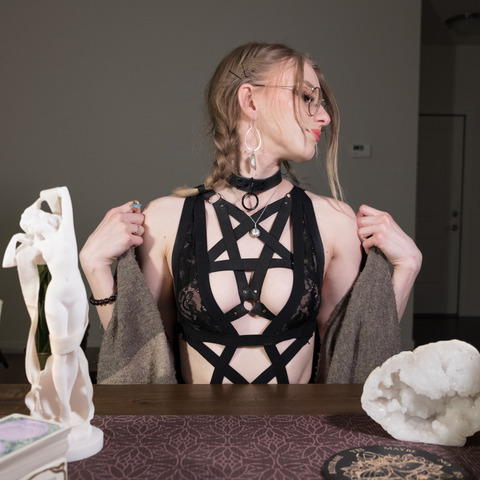 View venusiandawn OnlyFans content for free 

 picture 2