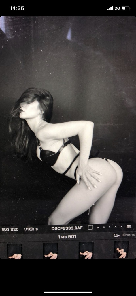 Onlyfans leaks vera_venera 

 picture 2