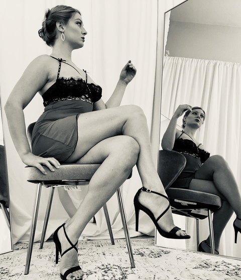 @veronicawestonfree leak Onlyfans videos for free 

 picture 2