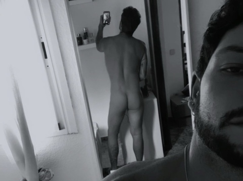 View vertigo22 (Vertigo22) OnlyFans 37 Photos and 103 Videos for free 

 picture 2